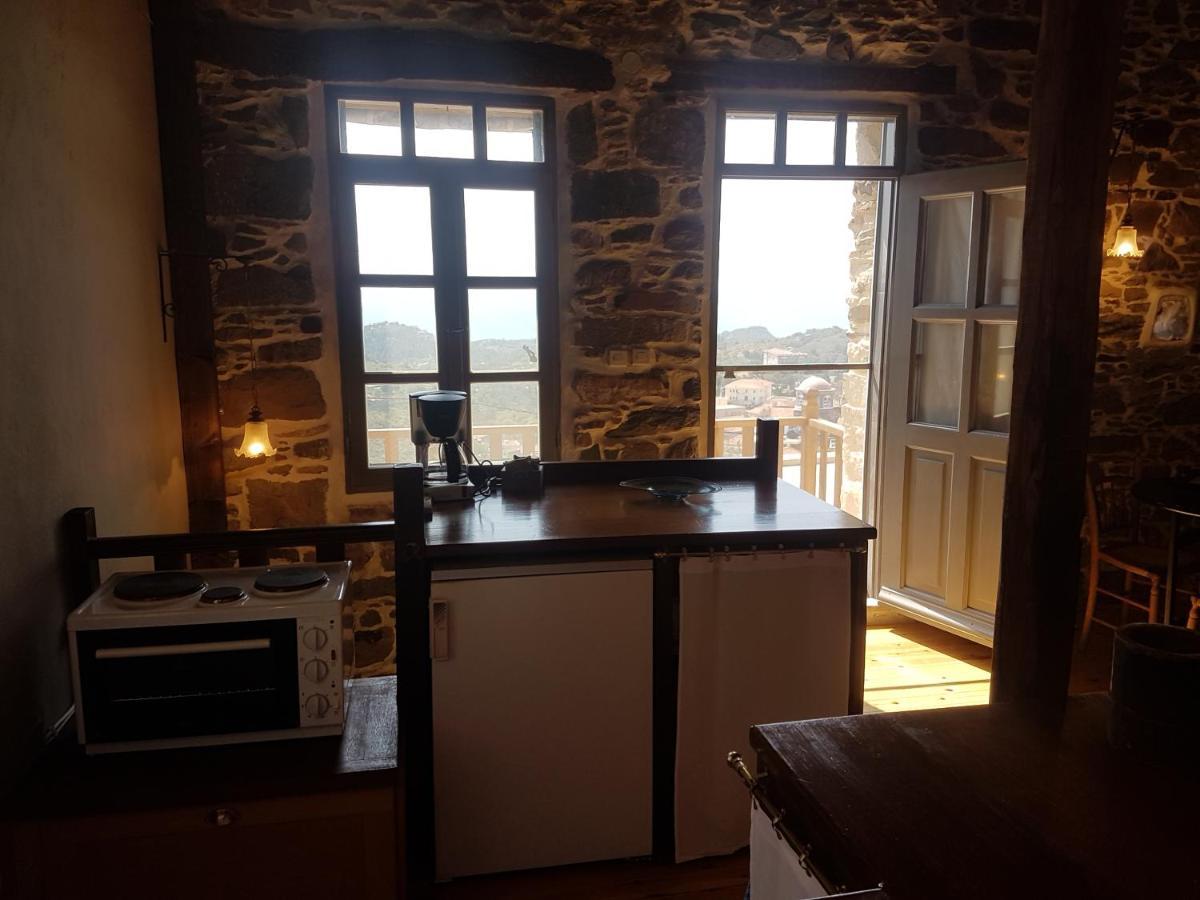 Chios Houses, Beautiful Restored Traditional Stone Houses With An Astonishing Seaview Volissos エクステリア 写真