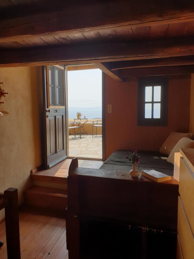 Chios Houses, Beautiful Restored Traditional Stone Houses With An Astonishing Seaview Volissos エクステリア 写真
